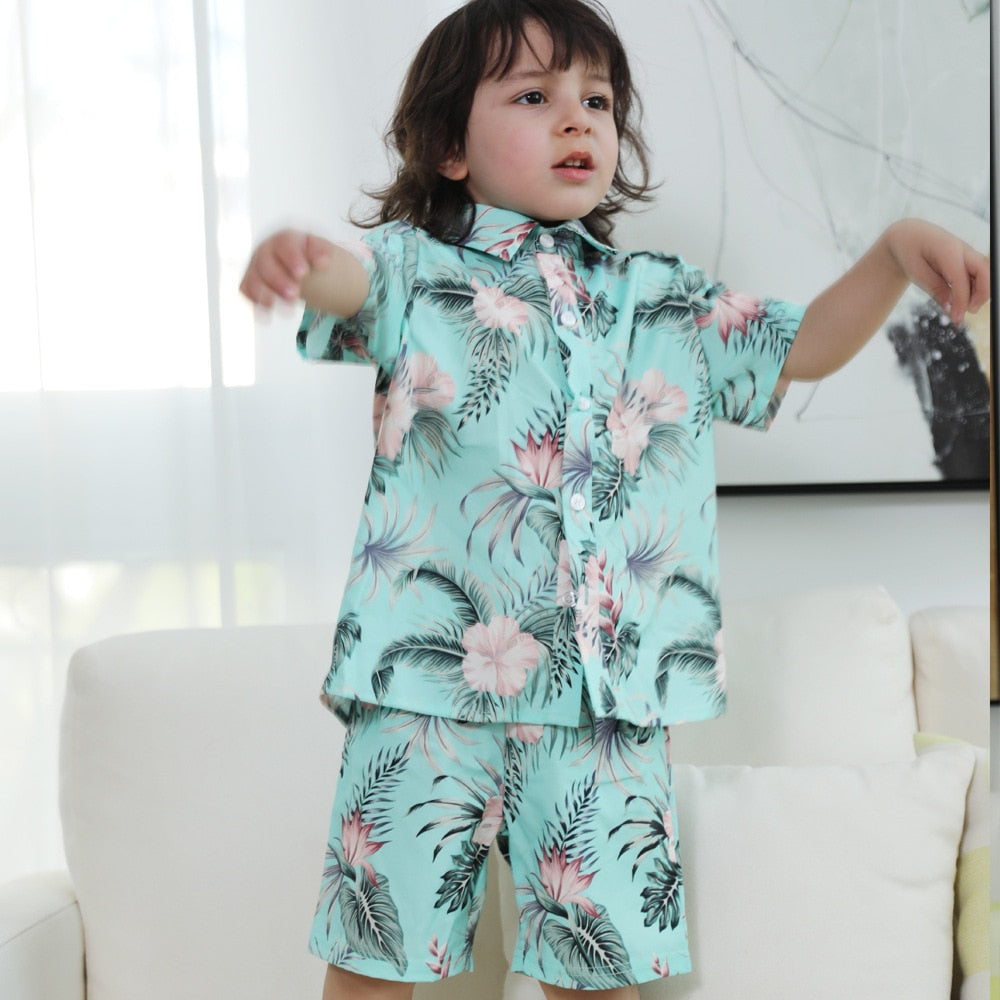 Summer Family Matching Outfits Mother Daughter Dresses Family Look Dad And Son T-shirt &Shorts Holiday Matching Couple Clothes
