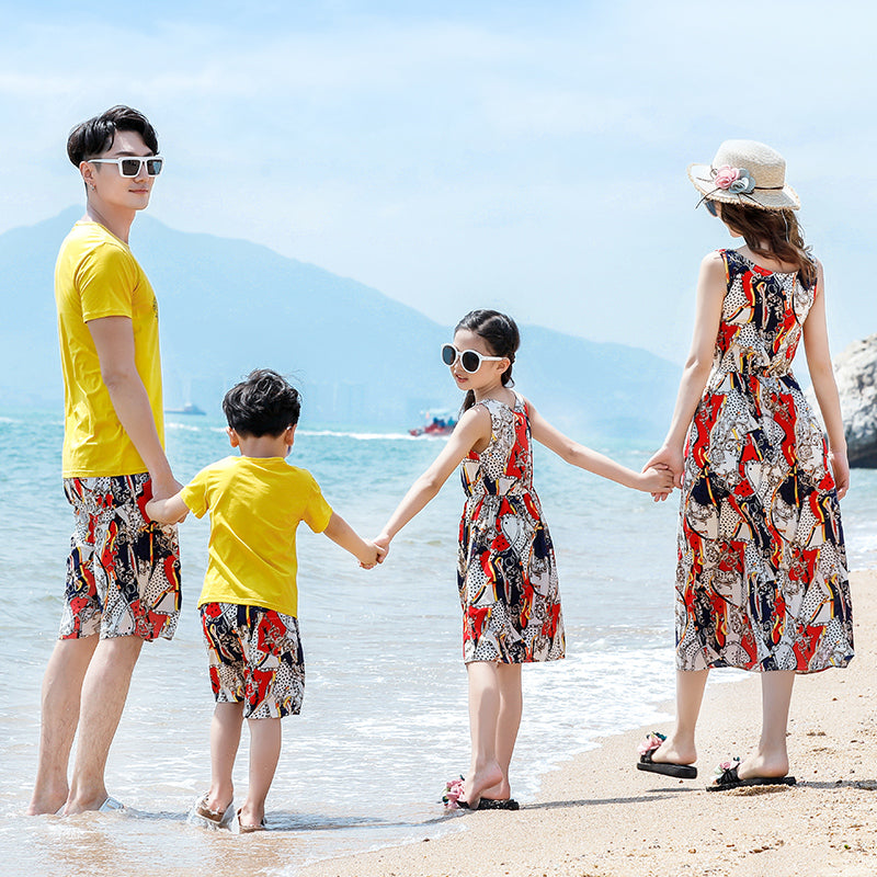 Bohemian Print Dress for Mum and Daughter Summer Family Matching Outfit Dad Son Top and Shorts Suit Lover Couple Clothes New