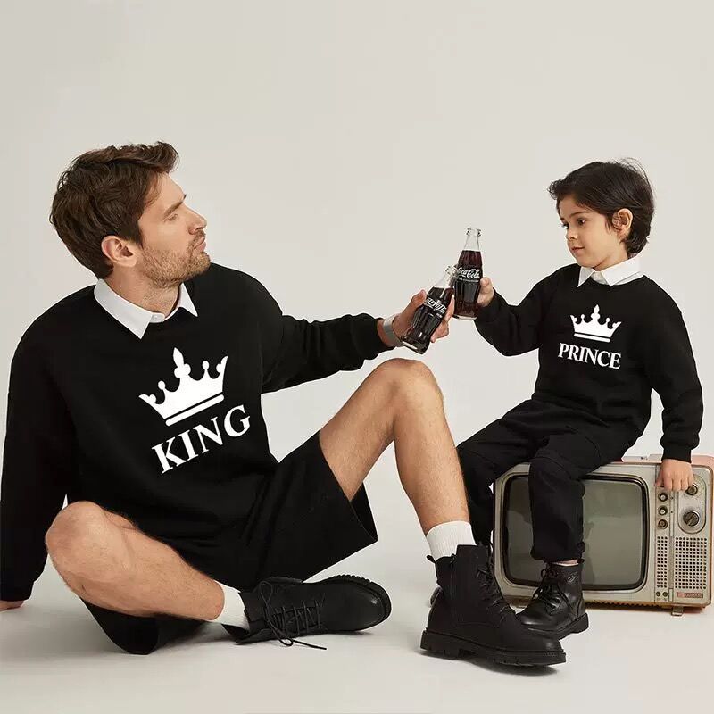 Matching Family Outfits King Queen Prince Princess Shirt Mother Father Daughter Son Sweatshirt Set Couple Clothes Crown Pullover