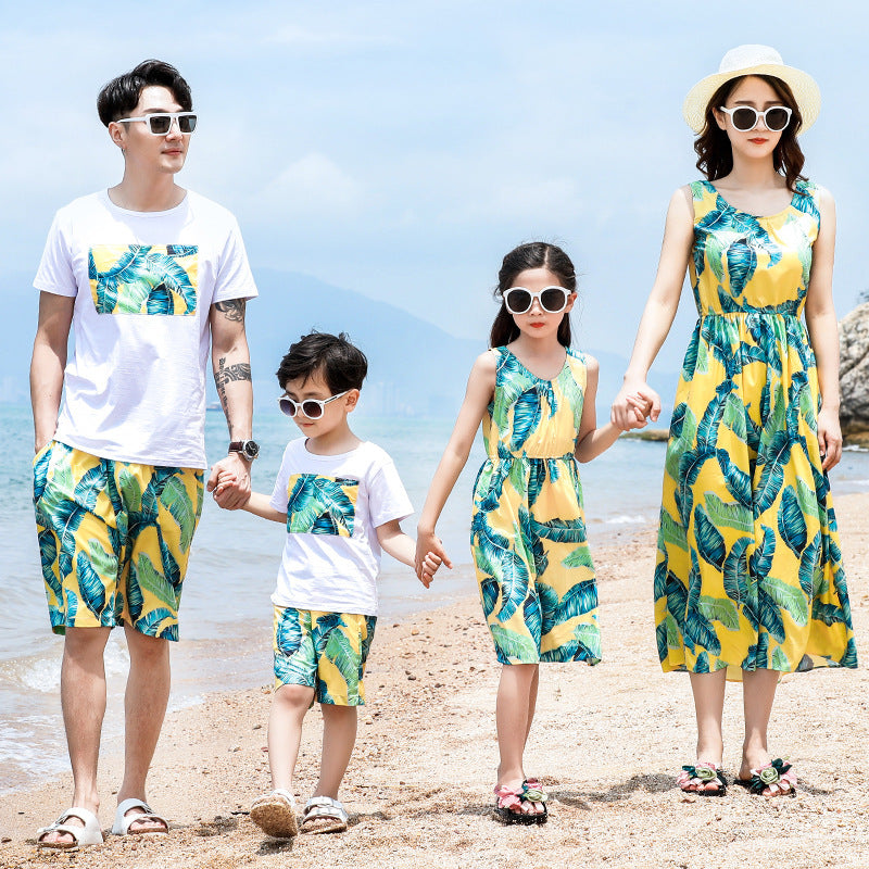 Summer Family Matching Outfits Mom Girls Long Leaves Dresses Dad Son Boys T-Shirt+Shorts 2PCS Sets Vacation Couple Beach Clothes