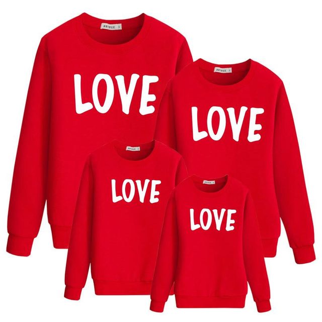 Family Sweatshirt Love Printed Outfit Couple Man Woman Kid Dad Mom Daughter Son Mommy And Me Matching Clothes Tshirt