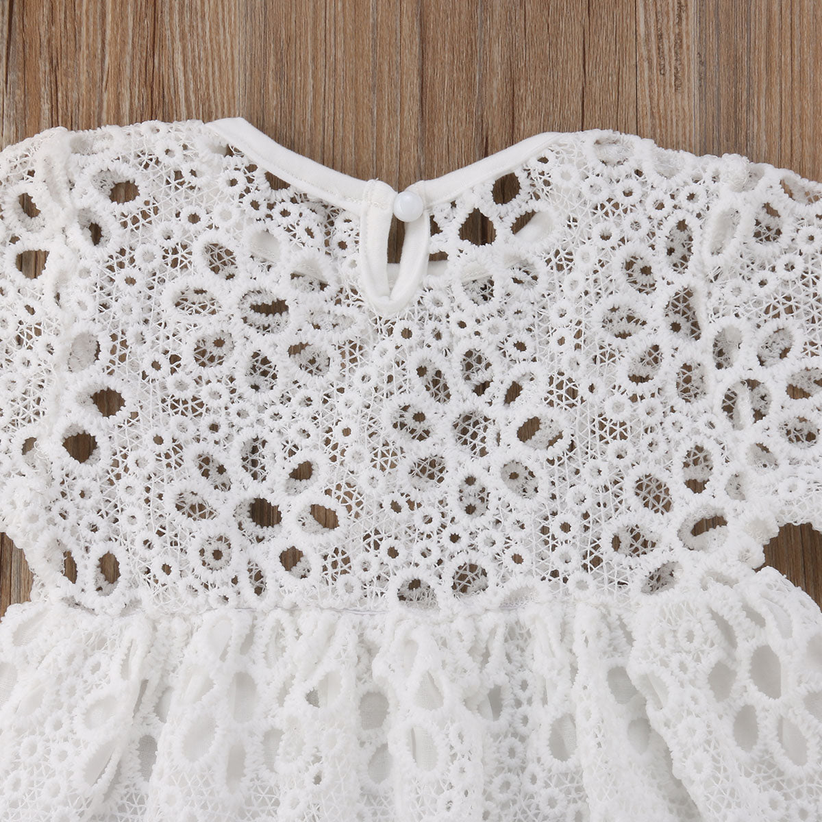 Family Matching Clothes Mother Daughter Dresses White Hollow  Floral Lace Dress Mini Dress Mom Baby Girl Party Clothes