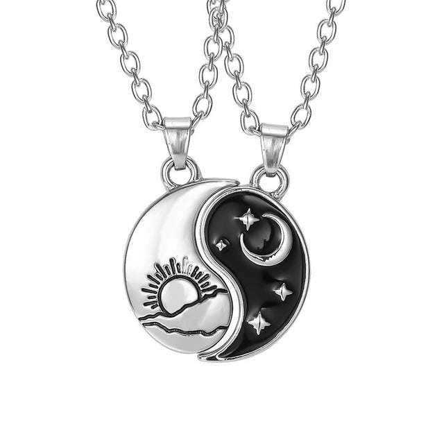 Lovecryst Yin Yang BFF Couples Pendant Necklace Chain for Women Mens Personalized Matching Sun Moon Stitching Friend Necklaces